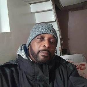 Meet your Posher, Gregory